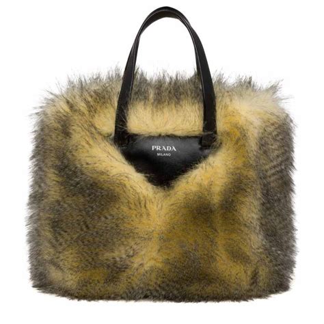 pelliccia prada